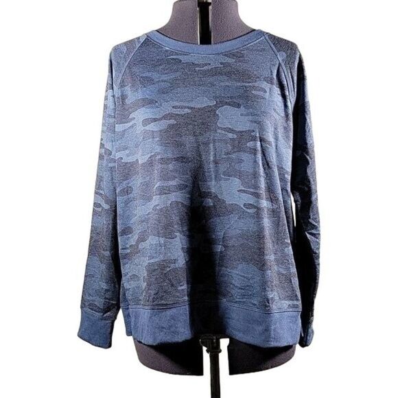 Style & Co Women's Camo Sweatshirt Sz XS - Picture 1 of 12